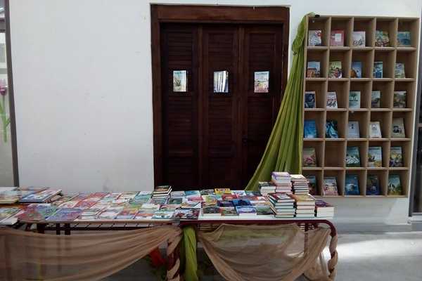 shelves1