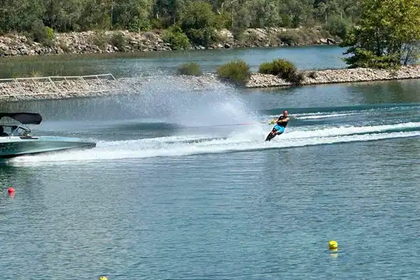 ski10