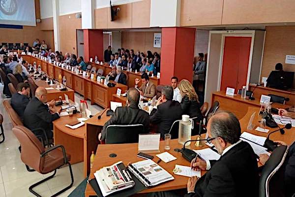 perifereiakosymvoulio